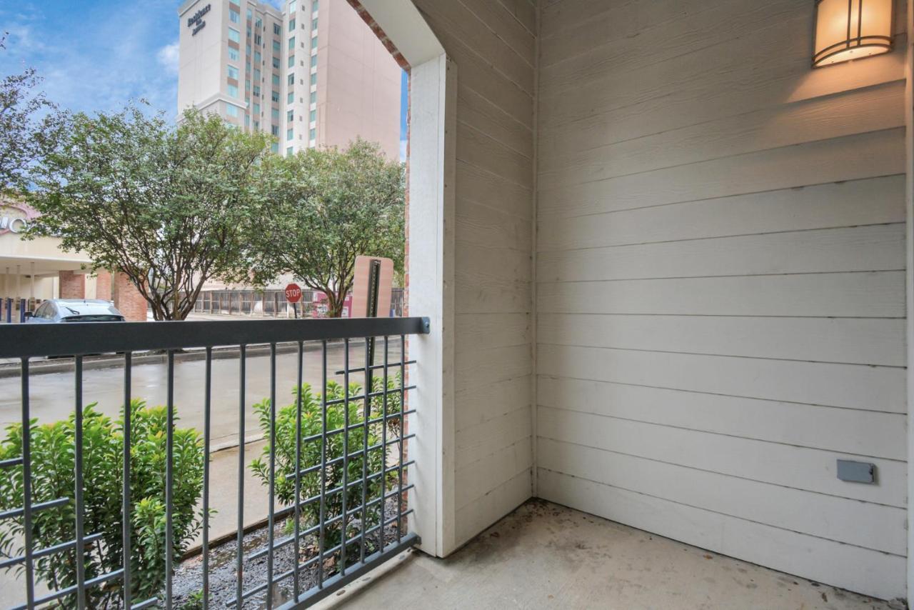 Beautiful Unit Near Med Center W/ Shopping Center Apartman Houston Kültér fotó